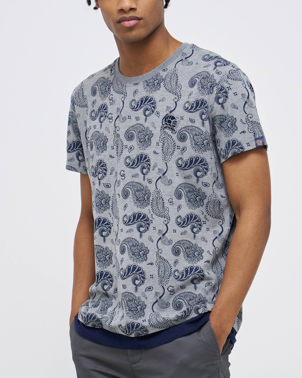 Men's Grey Melange Crew Neck T-Shirt, Casual Society Paisley Monogram Print & Velvet Logo