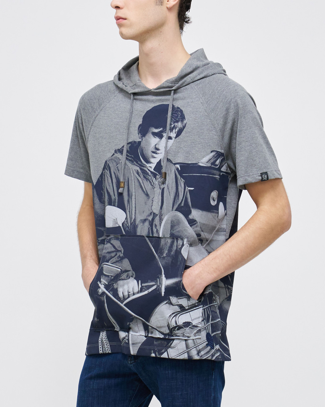 Men's Statue Grey, Hooded Single Jersey T-Shirt, Jimmy Quadrophenia Scooter Print